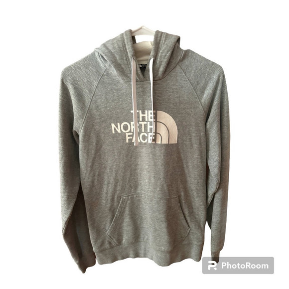 The North Face Women’s Luxe Half Dome Hoodie - Picture 3 of 6